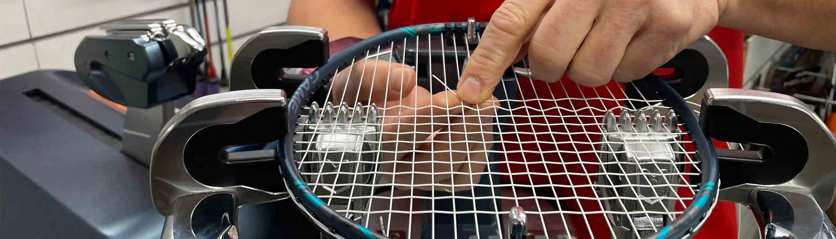 Badminton Besaitungsservice